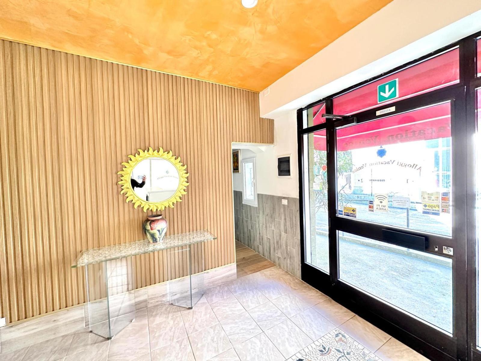 Vacation Venice Rooms Mestre Exterior photo